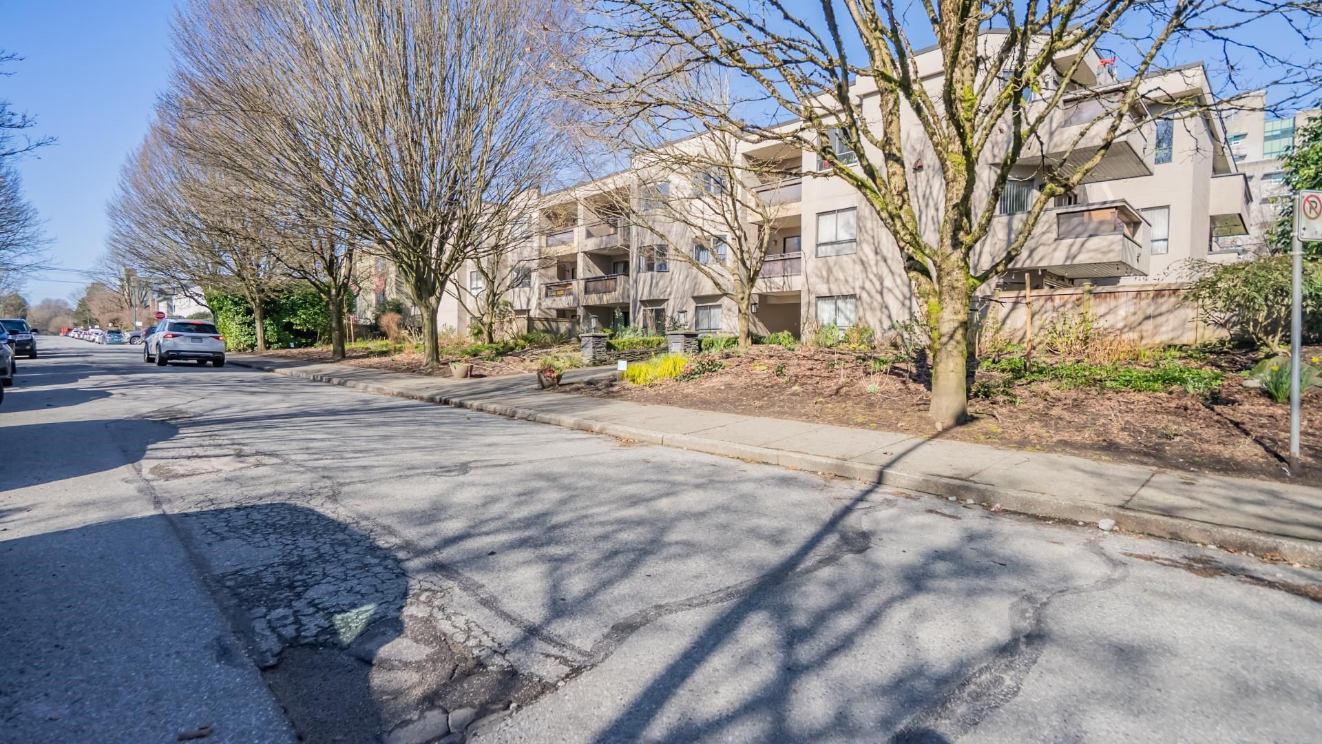 Apartment for sale in Vancouver, Vancouver West, 305 975 W 13th Avenue, 263118919 | Realtylink.org