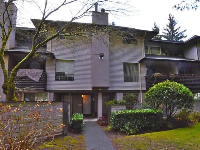 Townhouse for sale in Surrey, North Surrey, 10527 Holly Park Lane, 263118945 | Realtylink.org