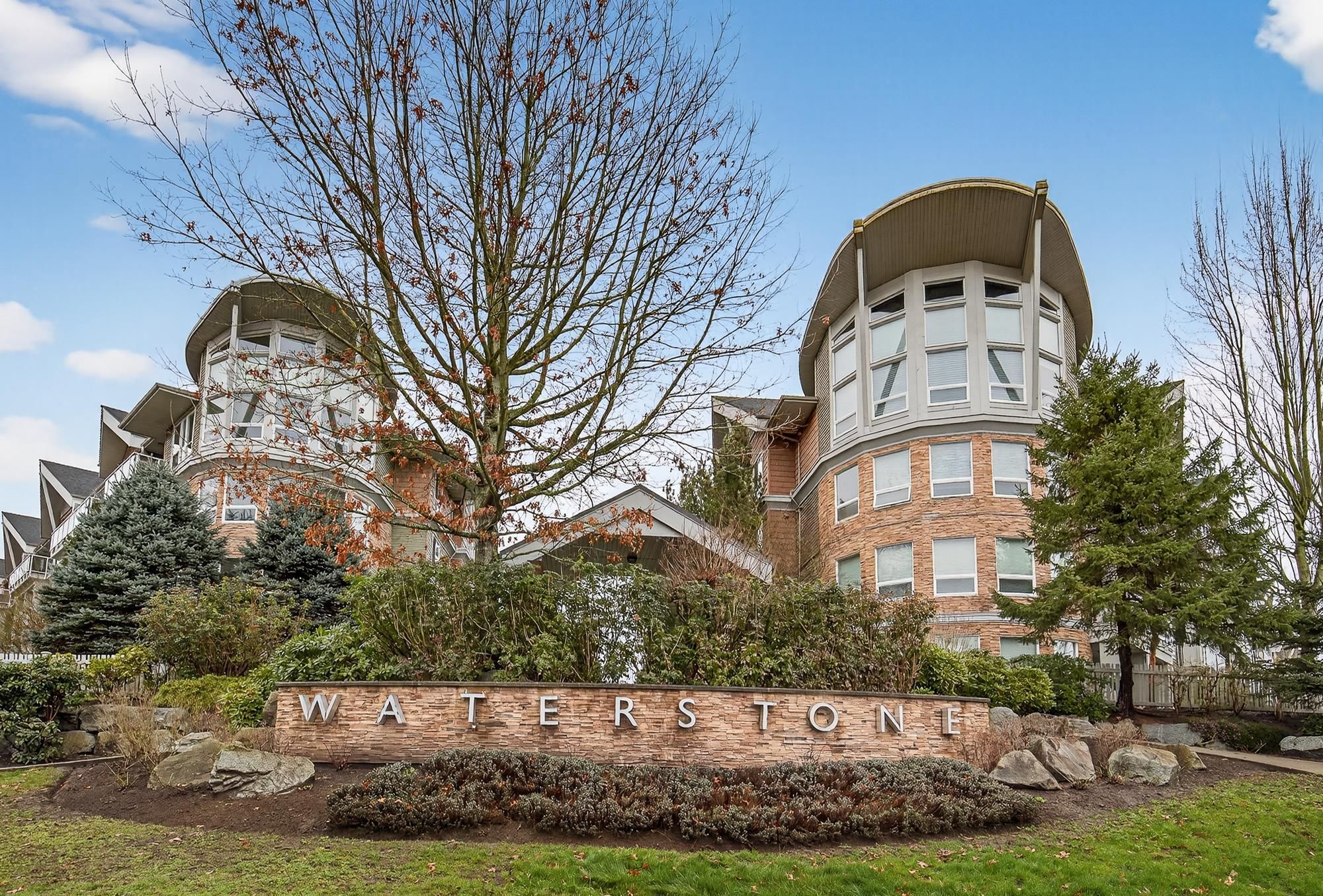 Apartment for sale in Surrey, Cloverdale, B102 6490 194 Street, 263118980 | Realtylink.org