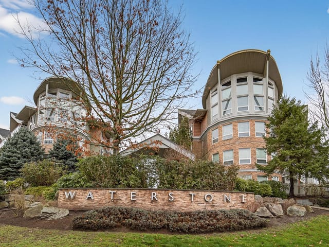 Apartment for sale in Surrey, Cloverdale, B102 6490 194 Street, 263118980 | Realtylink.org