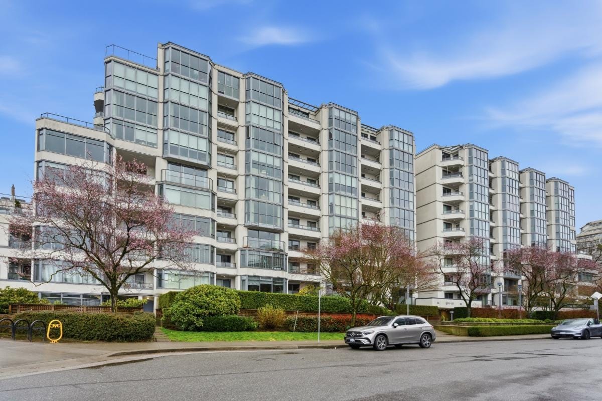 Apartment for sale in Vancouver, Vancouver West, 813 456 Moberly Road, 263118981 | Realtylink.org