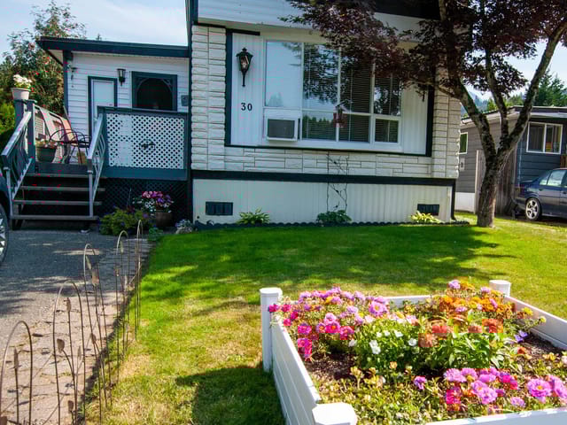 Manufactured Home for sale in Chilliwack, Sardis, 30 46484 Chilliwack Lake Road, 263119036 | Realtylink.org