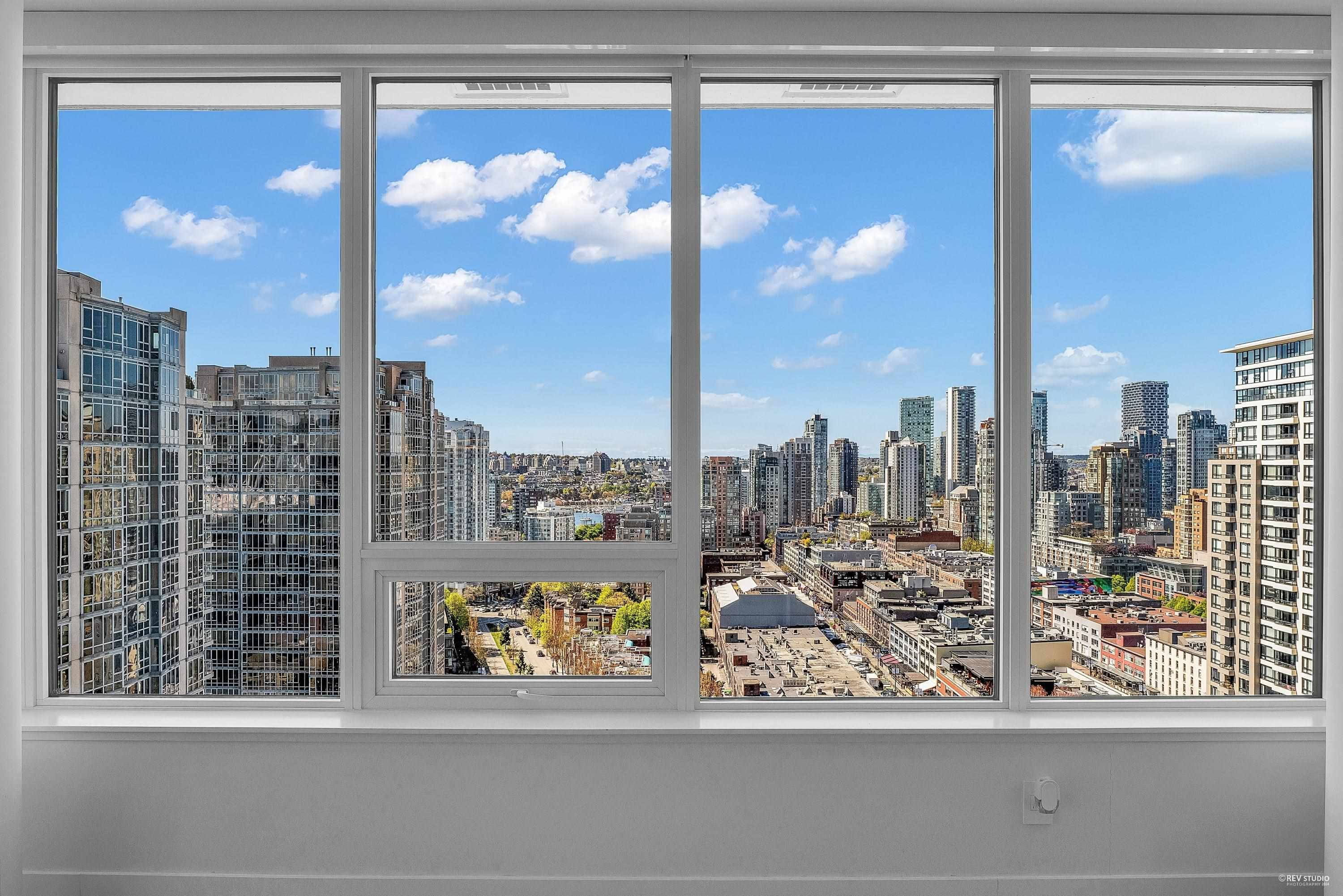 Apartment for sale in Vancouver, Vancouver West, 2104 885 Cambie Street, 263119053 | Realtylink.org