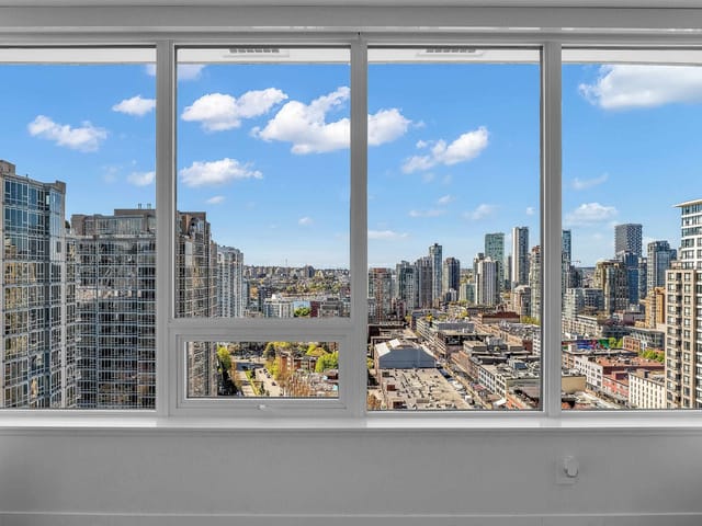 Apartment for sale in Vancouver, Vancouver West, 2104 885 Cambie Street, 263119053 | Realtylink.org