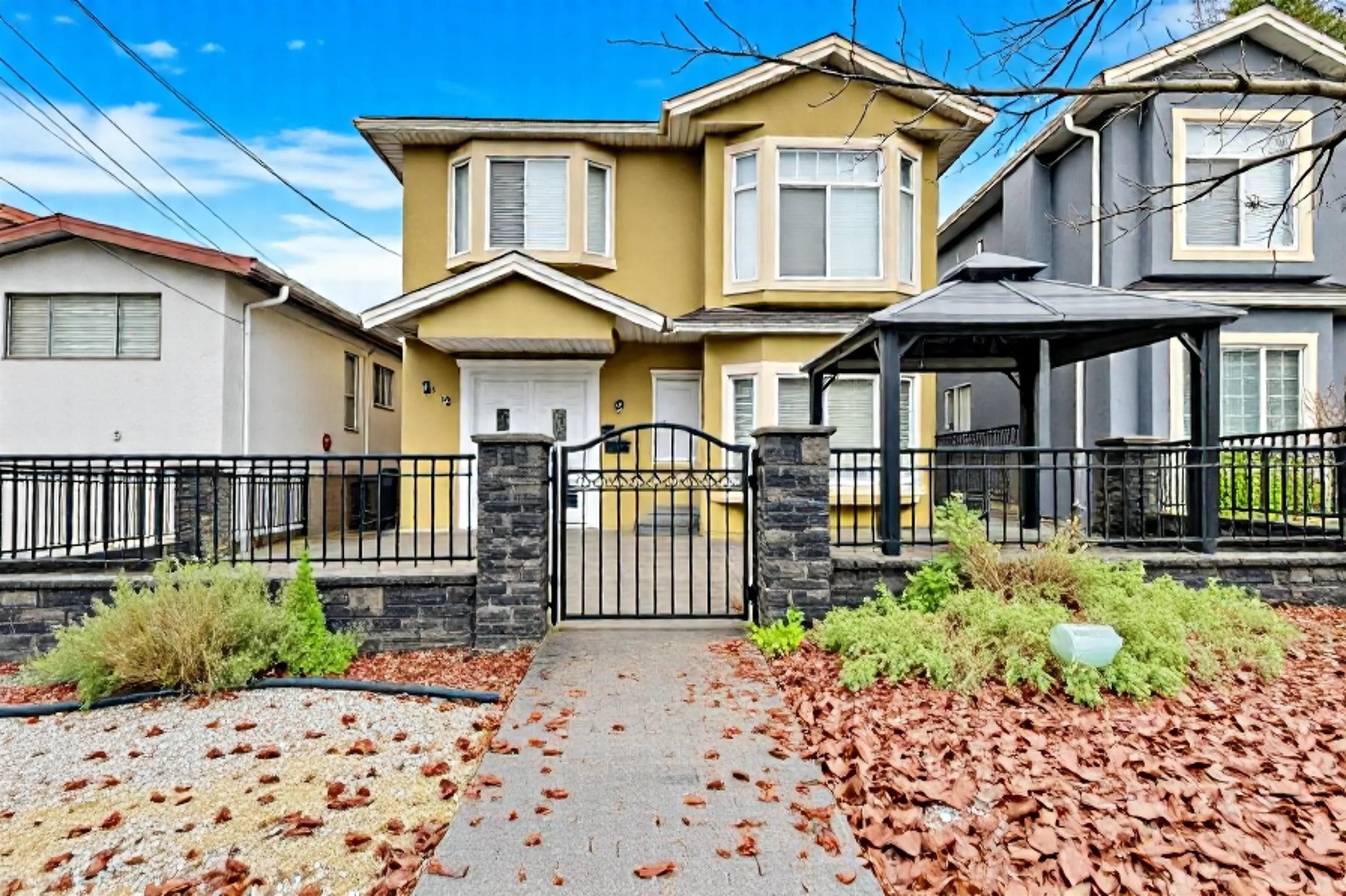 House for sale in Burnaby, Burnaby East, 7332 1st Street, 263119071 | Realtylink.org