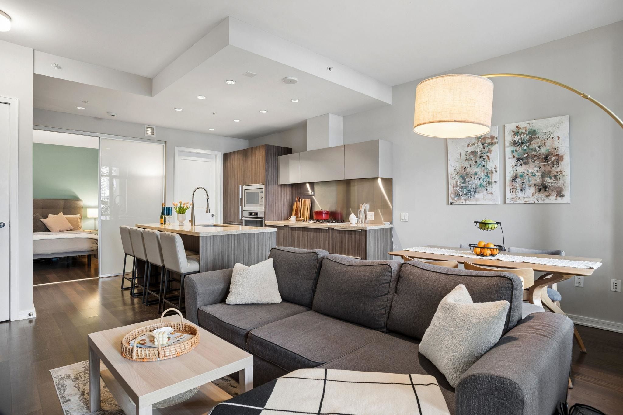 Apartment for sale in Vancouver, Vancouver West, 102 128 Athletes Way, 263119079 | Realtylink.org