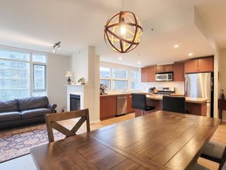 Apartment for sale in Burnaby, Burnaby North, 301 9266 University Crescent, 263119080 | Realtylink.org