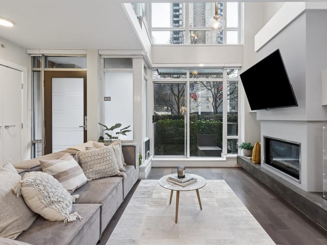 Townhouse for sale in Vancouver, Vancouver West, 863 Richards Street, 263119125 | Realtylink.org