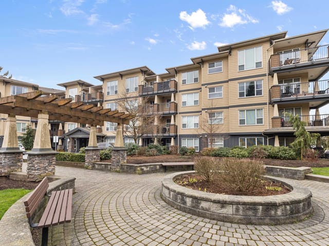 Apartment for sale in Abbotsford, Abbotsford, 321 2565 Campbell Avenue, 263119130 | Realtylink.org