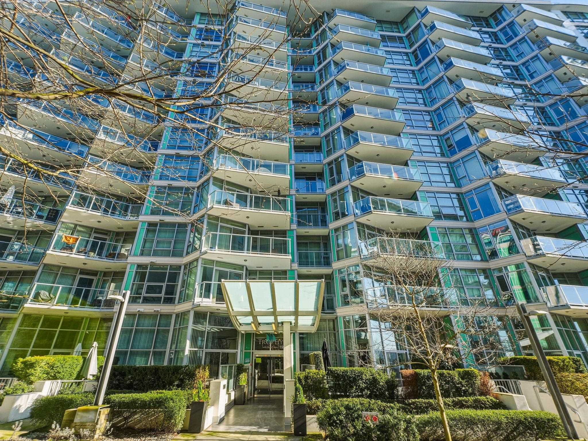 Apartment for sale in North Vancouver, North Vancouver, 706 199 Victory Ship Way, 263119173 | Realtylink.org