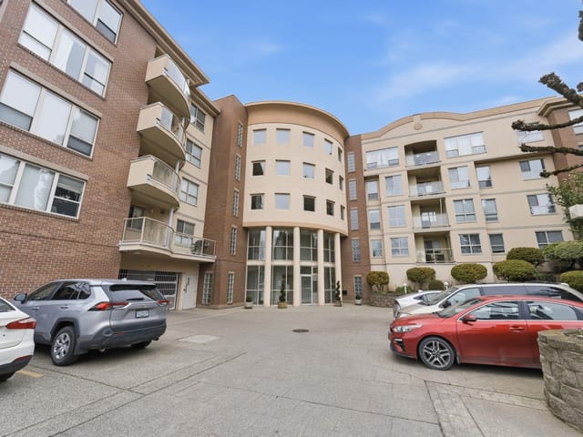 Apartment for sale in Abbotsford, Abbotsford, 102 33731 Marshall Road, 263119186 | Realtylink.org