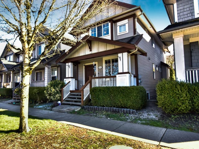 House for sale in Surrey, Cloverdale, 6914 190 Street, 263119199 | Realtylink.org