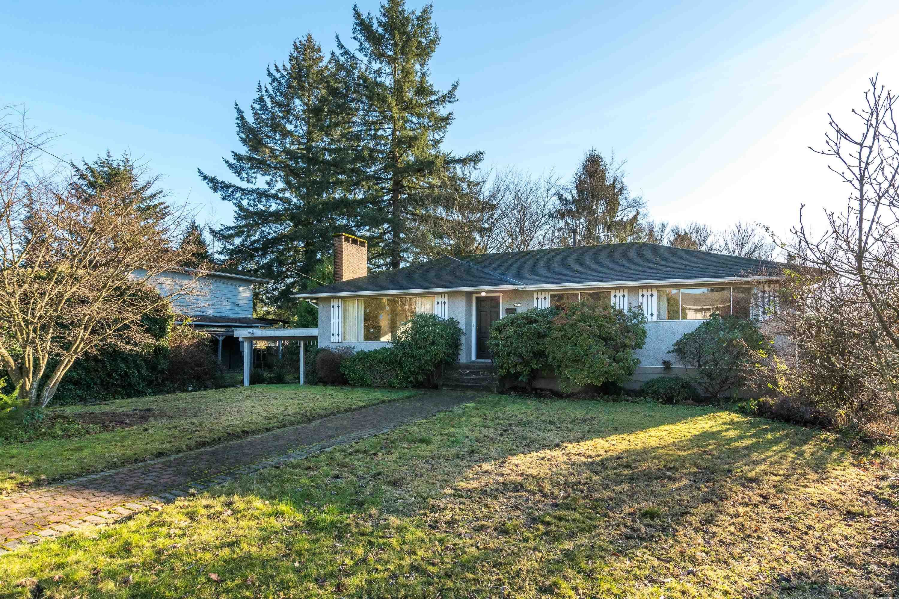 House for sale in Burnaby, Burnaby North, 7046 Hillview Street, 263119214 | Realtylink.org