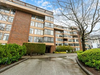 Apartment for sale in Vancouver, Vancouver West, 211 2101 McMullen Avenue, 263119216 | Realtylink.org