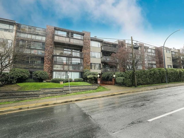 Apartment for sale in Surrey, North Surrey, 101 13316 Old Yale Road, 263119249 | Realtylink.org