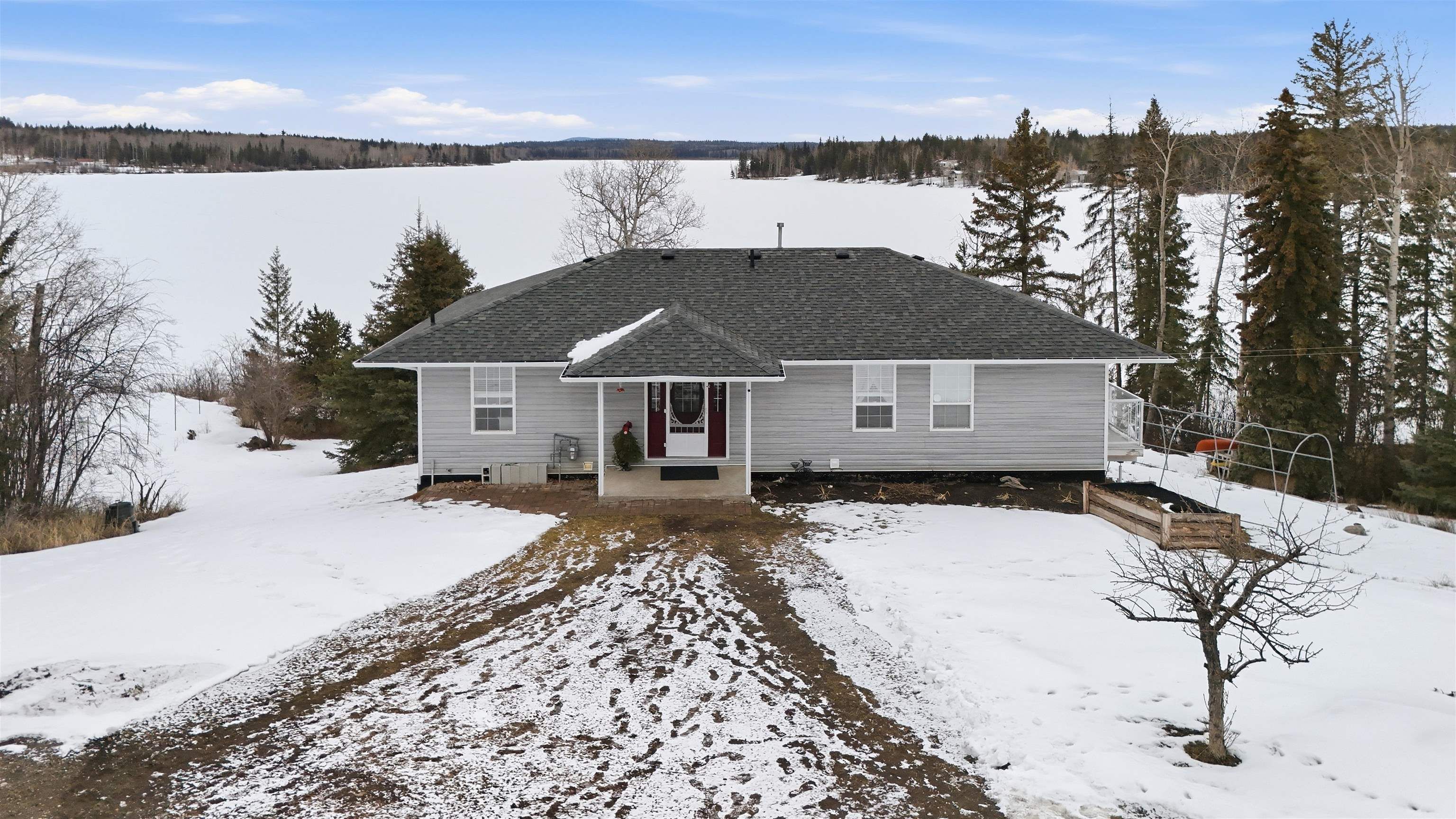 House for sale in 150 Mile House, Williams Lake, 2448 Clara Road, 263119267 | Realtylink.org