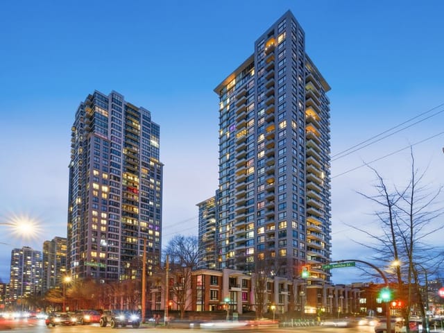 Apartment for sale in Vancouver, Vancouver West, 2803 928 Homer Street, 263119362 | Realtylink.org