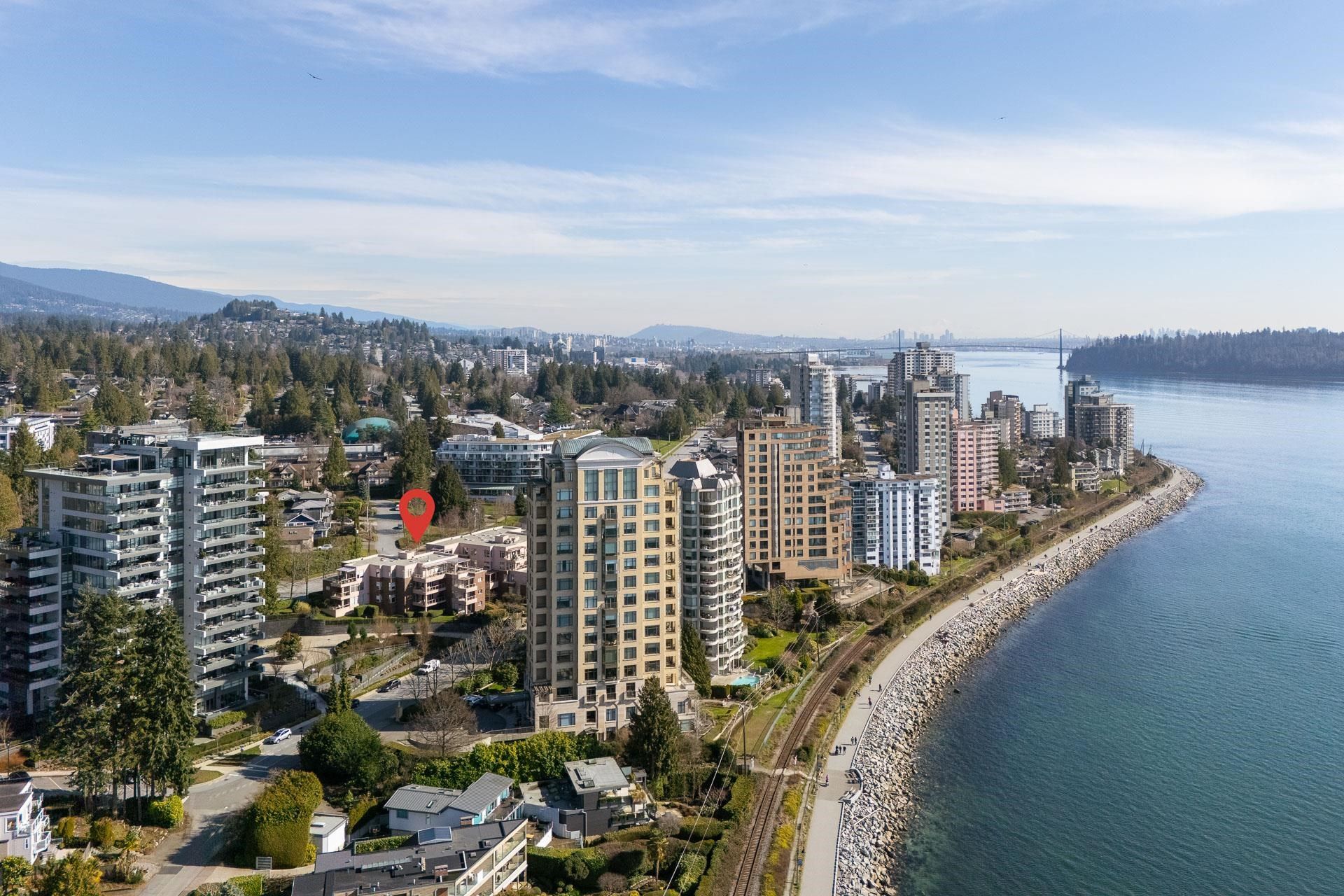 Apartment for sale in West Vancouver, West Vancouver, 308 2271 Bellevue Avenue, 263119380 | Realtylink.org