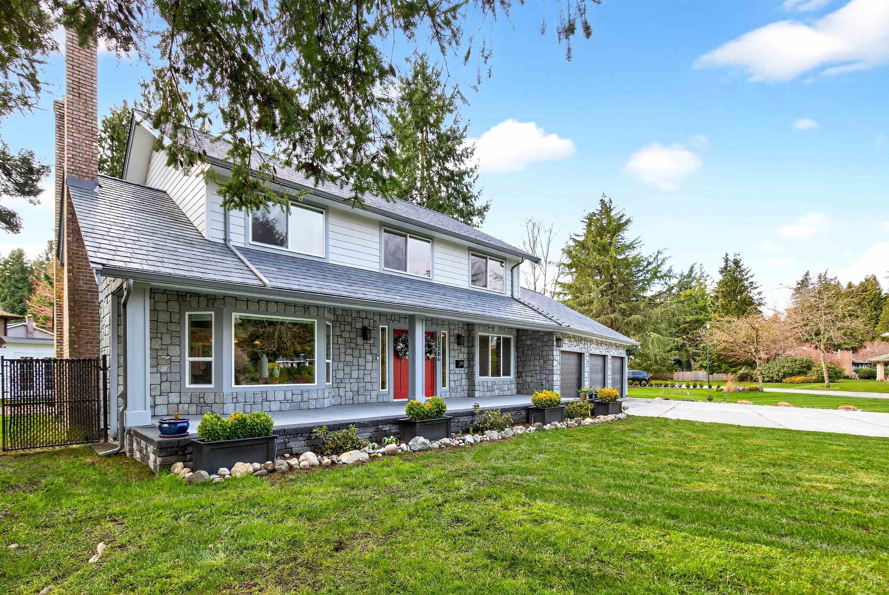 House for sale in Surrey, South Surrey White Rock, 13386 18a Avenue, 263119390 | Realtylink.org