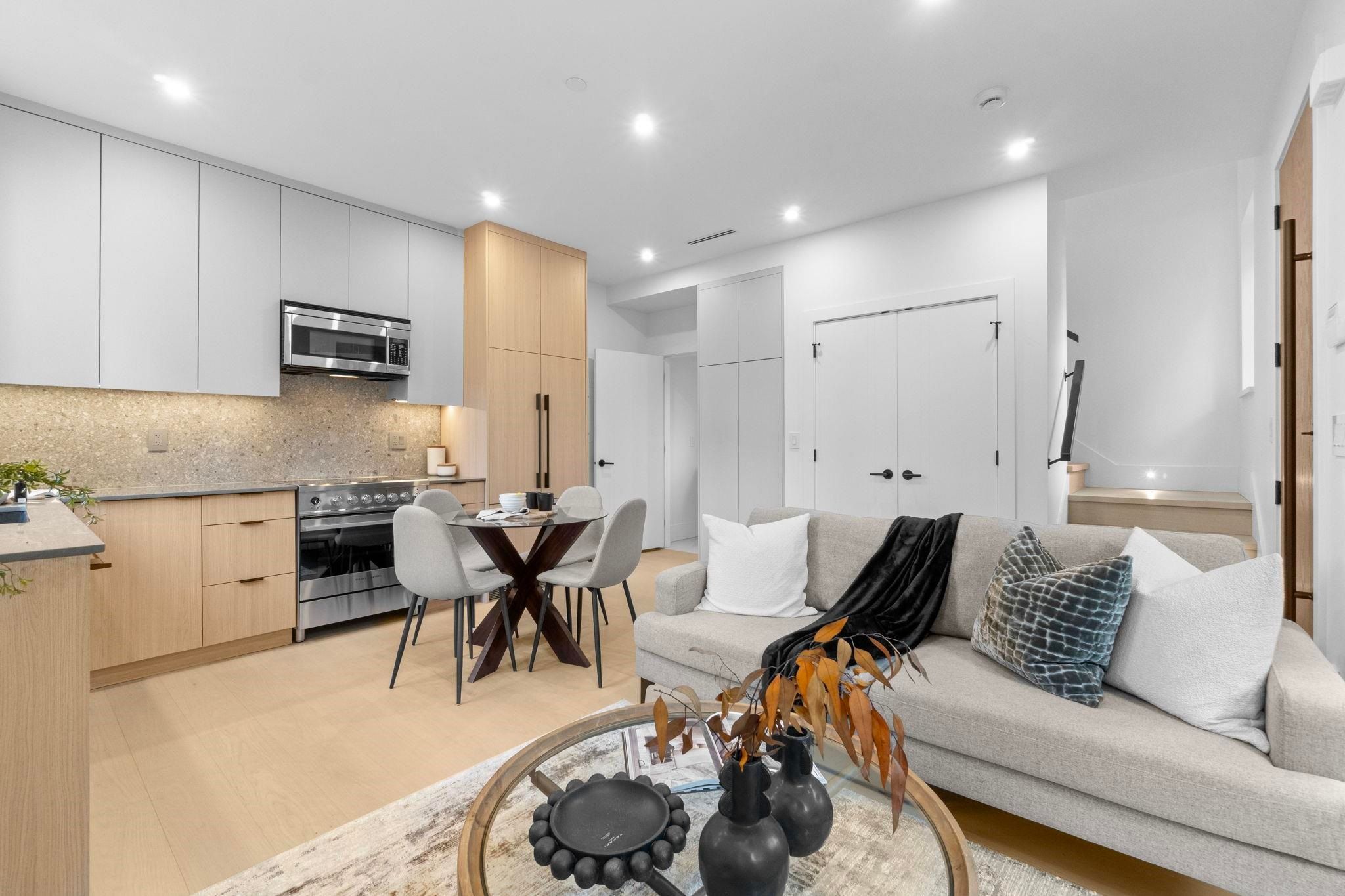 1/2 Duplex for sale in Vancouver, Vancouver East, 1947 E 13th Avenue, 263119400 | Realtylink.org