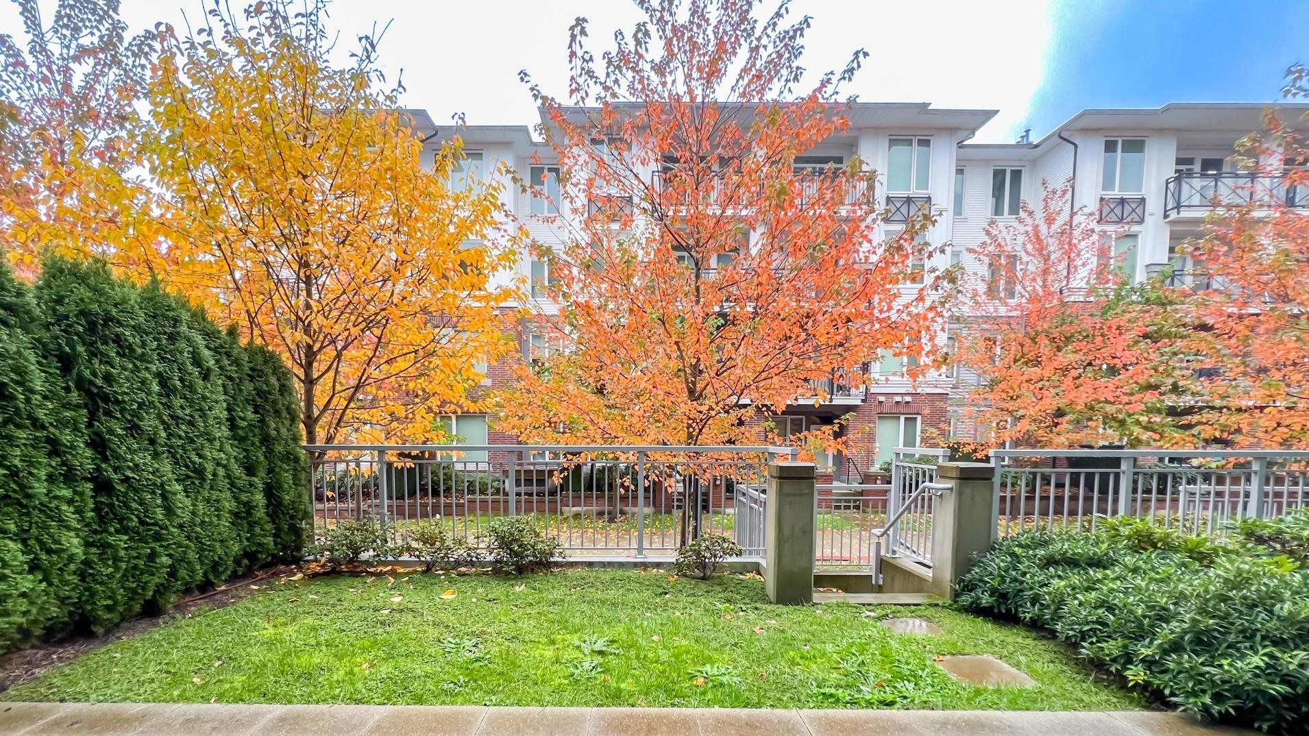Apartment for sale in Richmond, Richmond, 115 9233 Odlin Road, 263119428 | Realtylink.org
