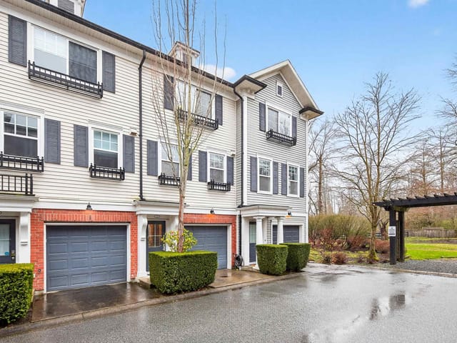 Townhouse for sale in Surrey, Cloverdale, 15 18983 72a Avenue, 263119453 | Realtylink.org
