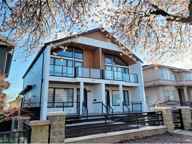 1/2 Duplex for sale in Vancouver, Vancouver West, 1 560 W 63rd Avenue, 263119458 | Realtylink.org