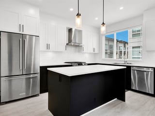 Townhouse for rent in Surrey, Cloverdale, 1 7288 188 Street, 263119478 | Realtylink.org