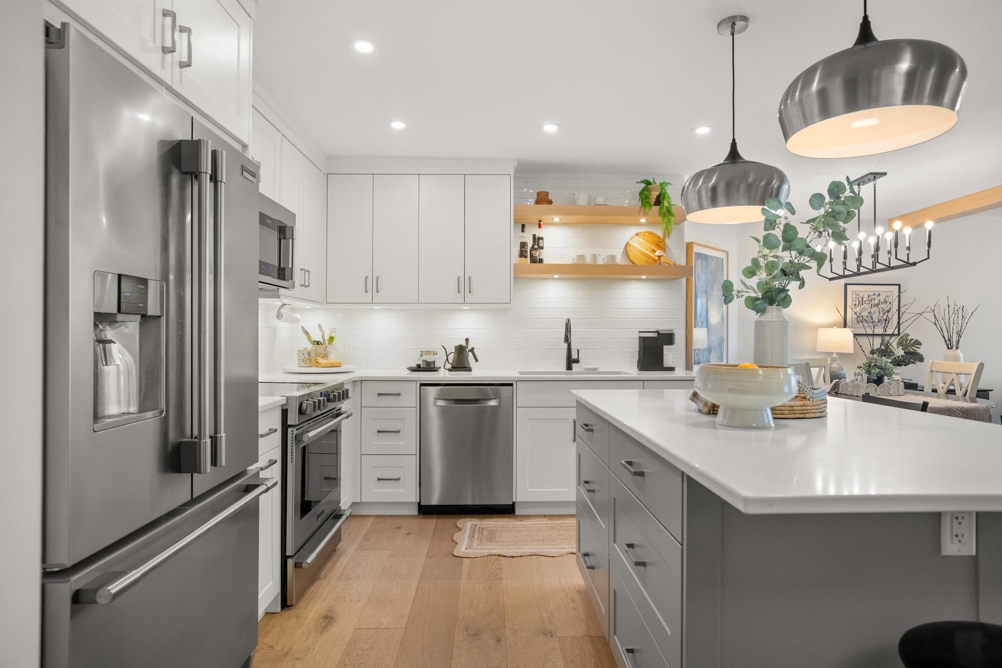 Apartment for sale in Abbotsford, Abbotsford, 317 31930 Old Yale Road, 263119550 | Realtylink.org