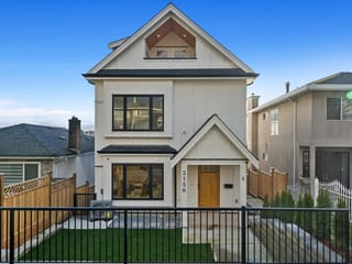 1/2 Duplex for sale in Vancouver, Vancouver East, 3156-1 E 8th Avenue, 263119612 | Realtylink.org