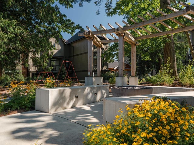 Townhouse for sale in Surrey, South Surrey White Rock, 115 2350 165 Street, 263119640 | Realtylink.org