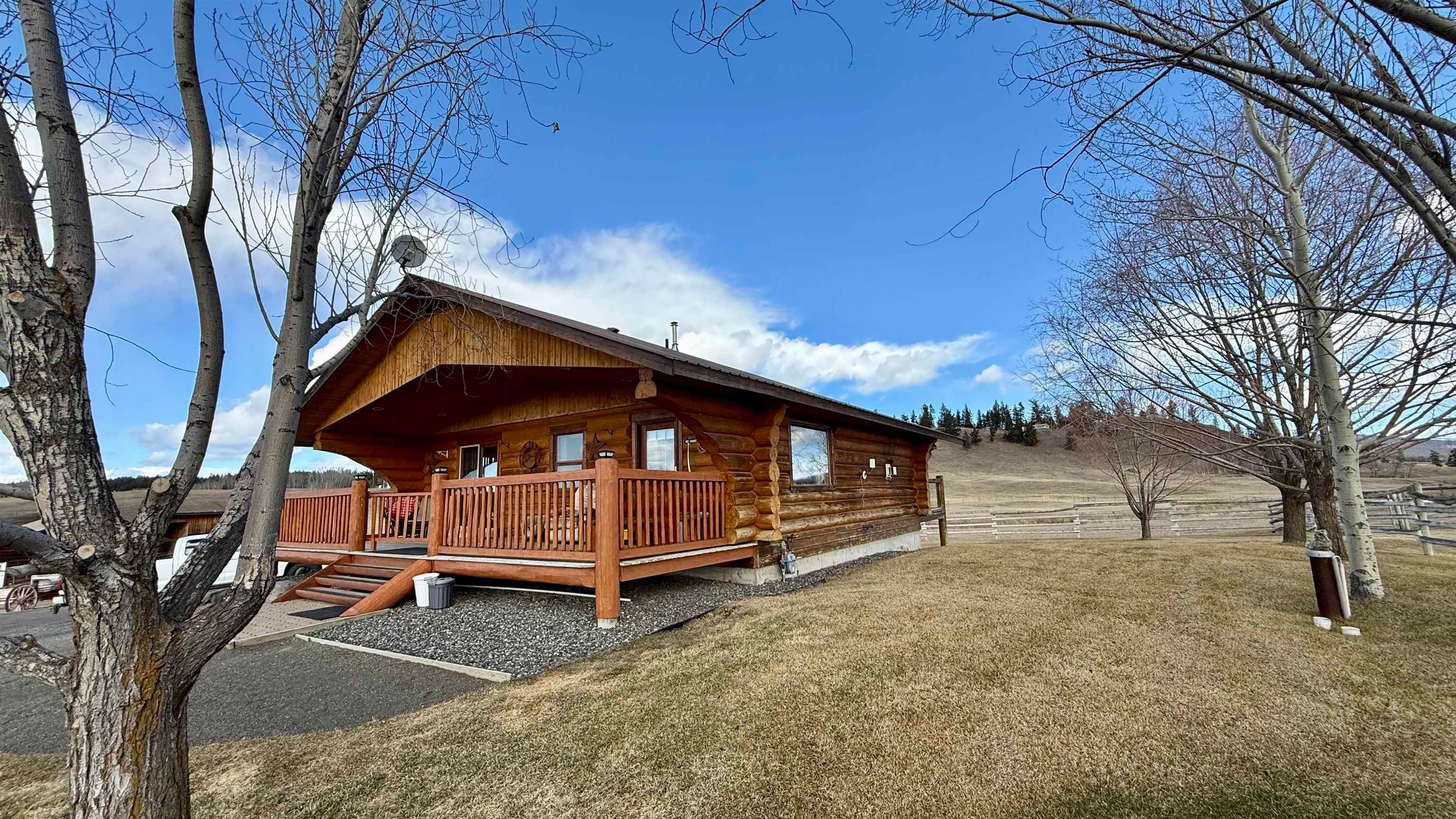 House for sale in 100 Mile House, 100 Mile House, 5393 Tatton Station Road, 263119714 | Realtylink.org