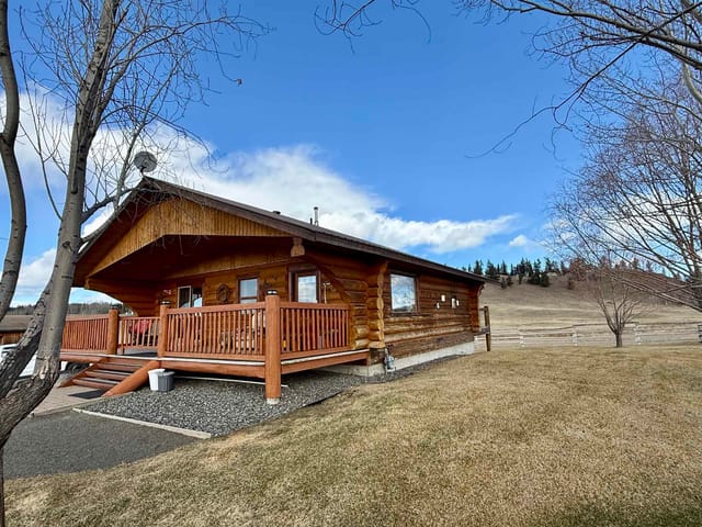 House for sale in 100 Mile House, 100 Mile House, 5393 Tatton Station Road, 263119714 | Realtylink.org