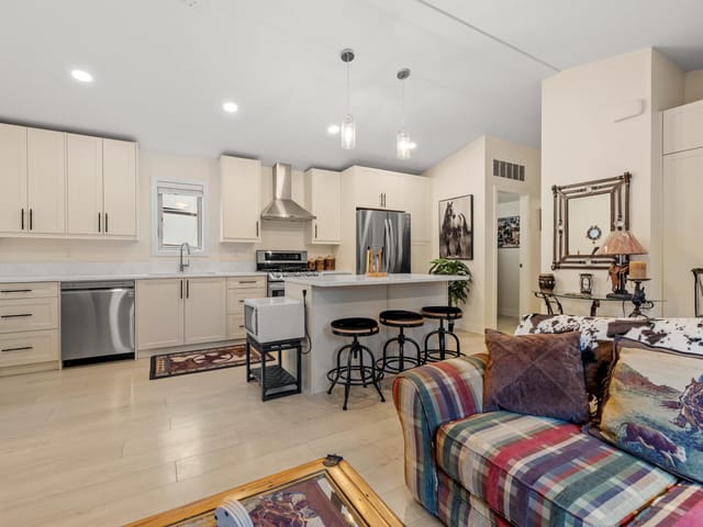 House for sale in Rosedale, East Chilliwack, 73 53480 Bridal Falls Road, 263119717 | Realtylink.org