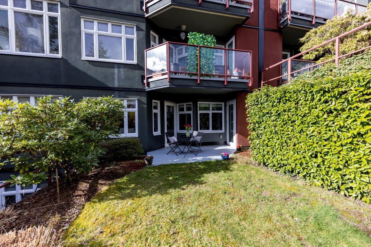 Apartment for sale in North Vancouver, North Vancouver, 201 2800 Chesterfield Avenue, 263119722 | Realtylink.org