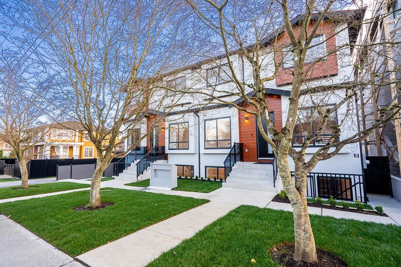 1/2 Duplex for sale in Burnaby, Burnaby North, 1 6692 Napier Street, 263119768 | Realtylink.org