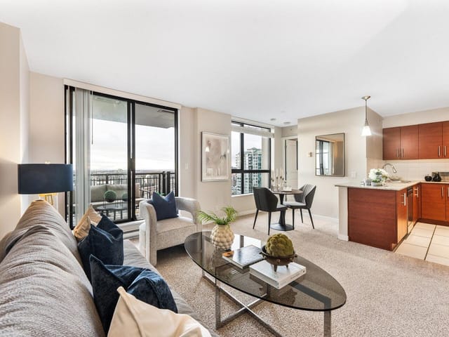 Apartment for sale in New Westminster, New Westminster, 1402 814 Royal Avenue, 263119820 | Realtylink.org