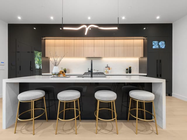 1/2 Duplex for sale in Vancouver, Vancouver West, 1 3232 W 38th Avenue, 263119861 | Realtylink.org