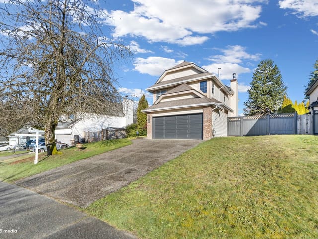 House for sale in Coquitlam, Coquitlam, 2713 Mara Drive, 263119922 | Realtylink.org