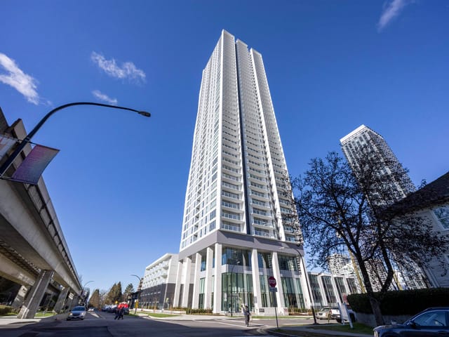 Apartment for sale in Burnaby, Burnaby South, 2702 6087 Wilson Avenue, 263119933 | Realtylink.org