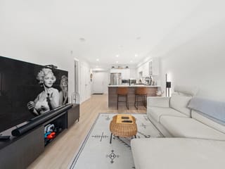 Apartment for sale in Vancouver, North Vancouver, 402 1519 Crown Street, 263119953 | Realtylink.org