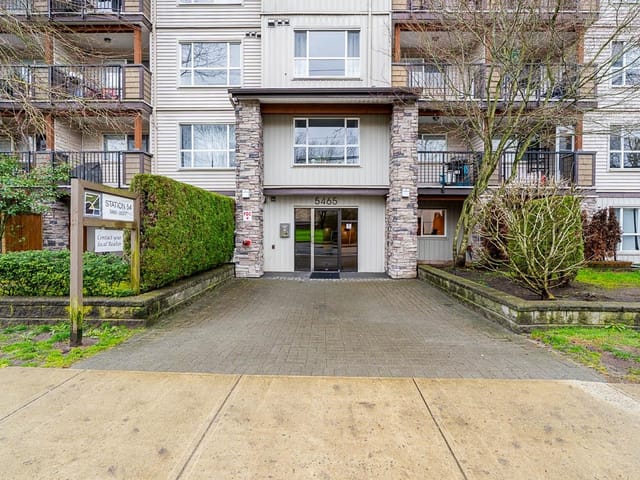 Apartment for sale in Langley, Langley, 313 5465 203 Street, 263119954 | Realtylink.org