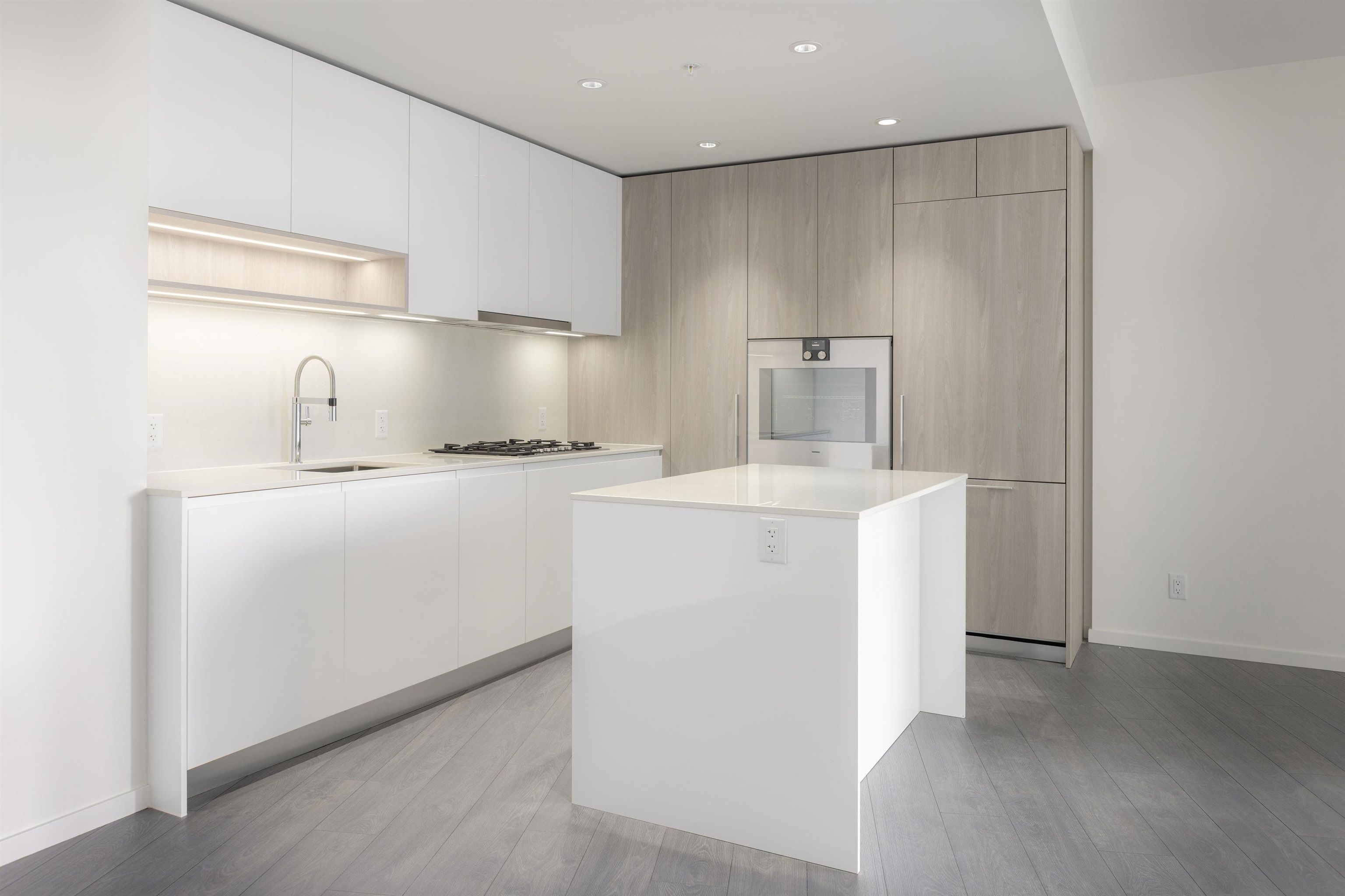 Apartment for sale in Richmond, Richmond, 641 6500 Minoru Boulevard, 263119998 | Realtylink.org