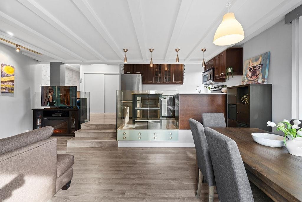 Apartment for sale in North Vancouver, North Vancouver, 201 341 Mahon Avenue, 263120002 | Realtylink.org