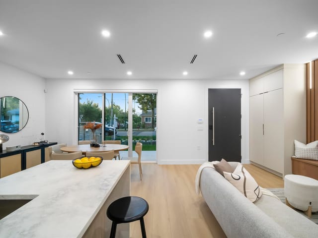 1/2 Duplex for sale in Vancouver, Vancouver East, 1 2386 E 45th Avenue, 263120068 | Realtylink.org