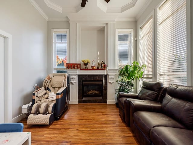 House for sale in Surrey, Surrey, 15177 76 Avenue, 263120107 | Realtylink.org