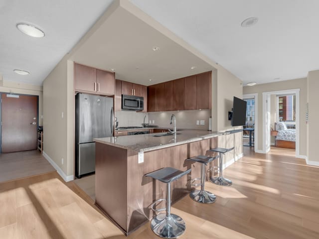 Apartment for sale in Coquitlam, Coquitlam, 705 2978 Glen Drive, 263120125 | Realtylink.org