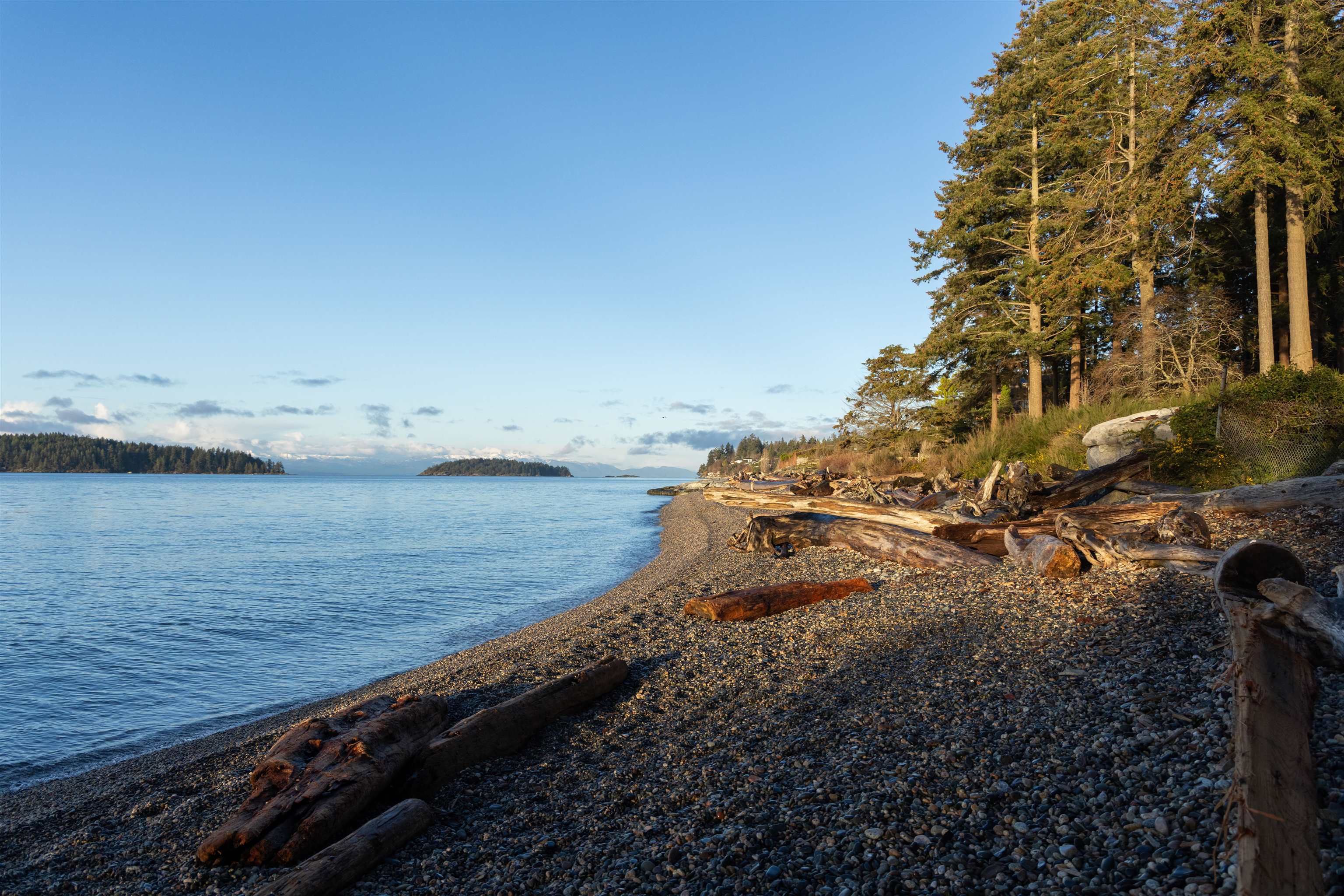 Lot for sale in Sechelt, Sunshine Coast, 5845 Sunshine Coast Highway, 263120135 | Realtylink.org