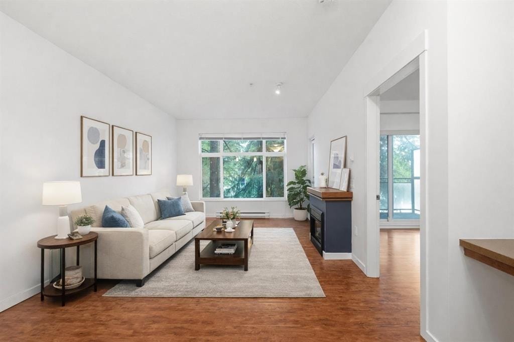 Apartment for sale in Pitt Meadows, Pitt Meadows, 309 11950 Harris Road, 263120195 | Realtylink.org