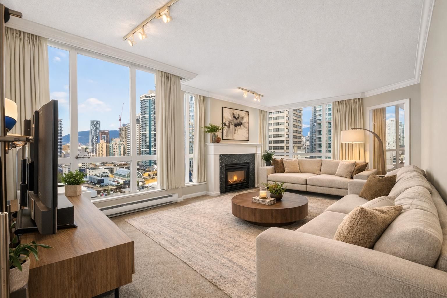 Apartment for sale in Vancouver, Vancouver West, 1003 1111 Haro Street, 263120197 | Realtylink.org